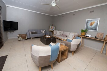 Birds Babble Self Catering Guest House 0*