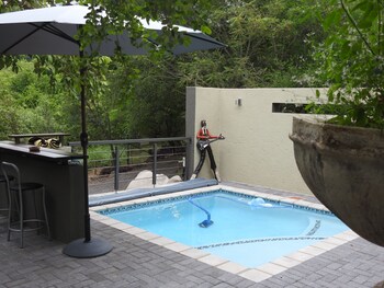 Birds Babble Self Catering Guest House 0*
