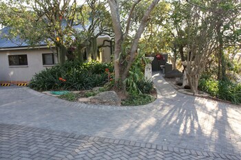 Birds Babble Self Catering Guest House 0*