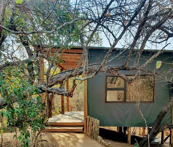 Kingfisher Creek Safari Lodge 3*