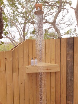 Kingfisher Creek Safari Lodge 3*
