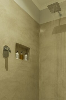 Kingfisher Creek Safari Lodge 3*