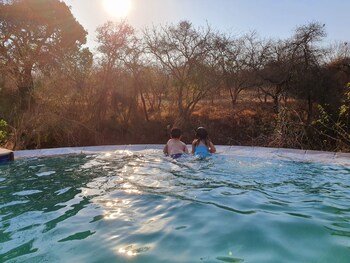 Kingfisher Creek Safari Lodge 3*