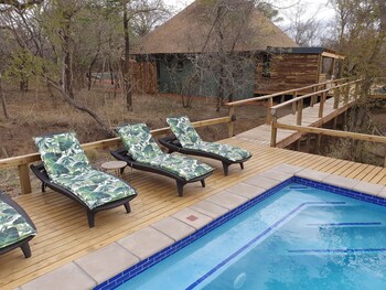 Kingfisher Creek Safari Lodge 3*