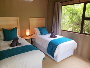 Kingfisher Creek Safari Lodge 3*