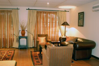 Foundry Guest Lodge 0*