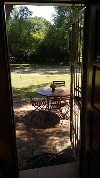 Foundry Guest Lodge 0*