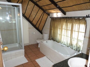 Foundry Guest Lodge 0*