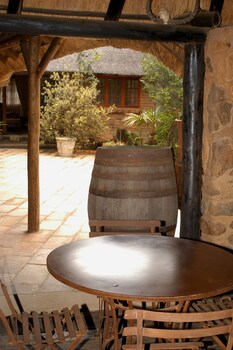 Foundry Guest Lodge 0*