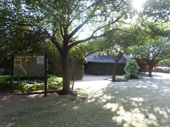 Foundry Guest Lodge 0*