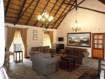 Foundry Guest Lodge 0*