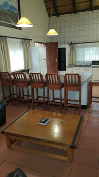 Foundry Guest Lodge 0*