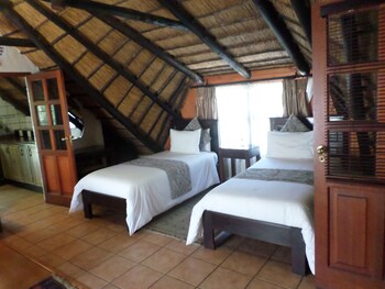 Foundry Guest Lodge 0*