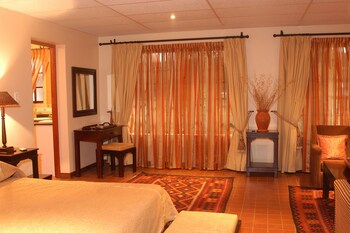 Foundry Guest Lodge 0*
