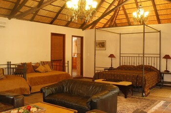 Foundry Guest Lodge 0*