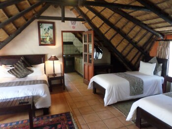 Foundry Guest Lodge 0*