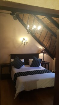 Foundry Guest Lodge 0*