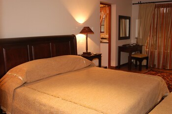 Foundry Guest Lodge 0*