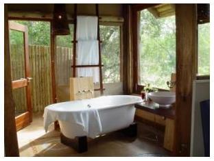 Rhino Post Safari Lodge 0*