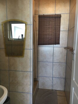 Umkomaas Lodge 0*