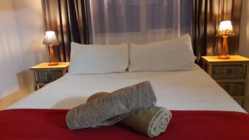 Little Sister's Self Catering 0*