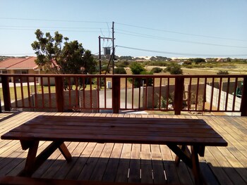 Little Sister's Self Catering 0*