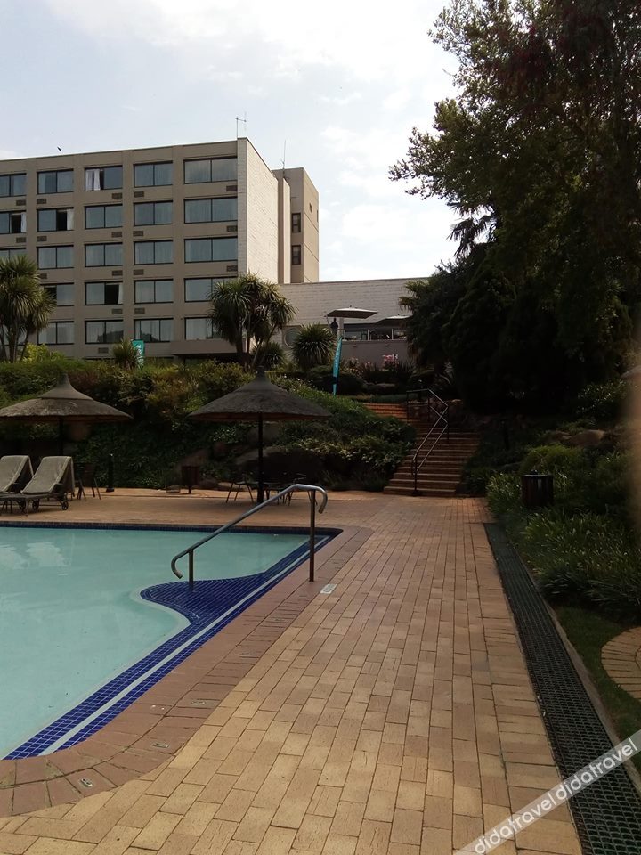 Riverside Sun 3*