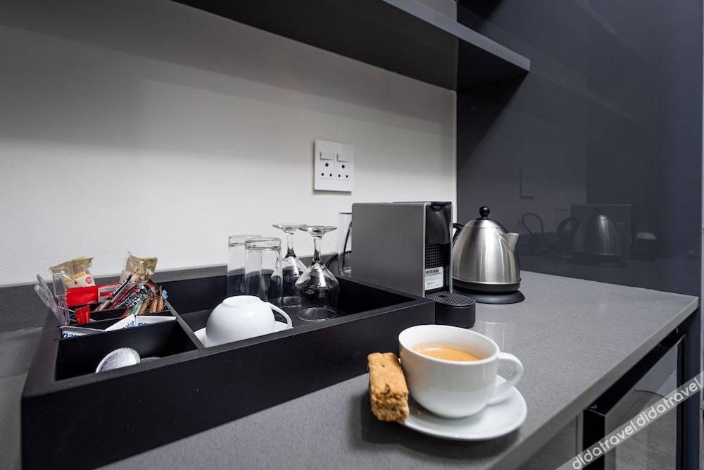 Reserved Suites Illovo 3*