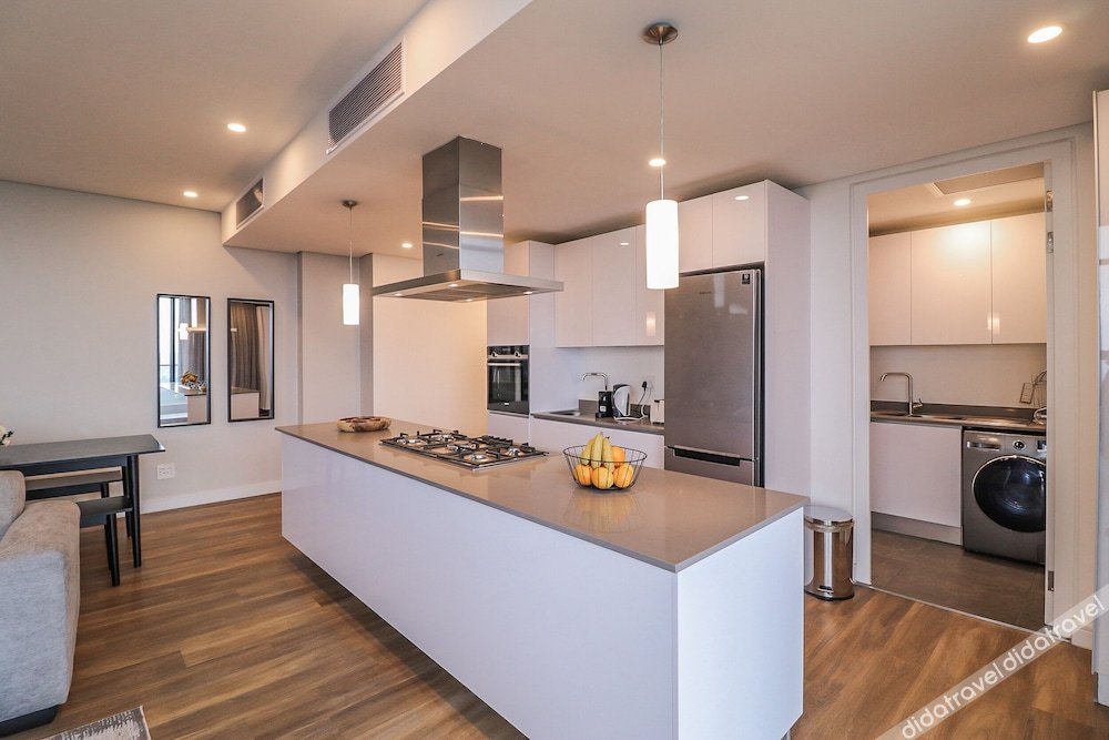 Reserved Suites Illovo 3*