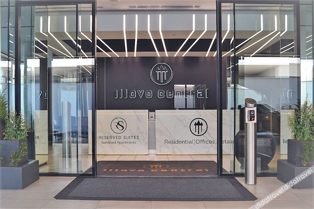 Reserved Suites Illovo 3*