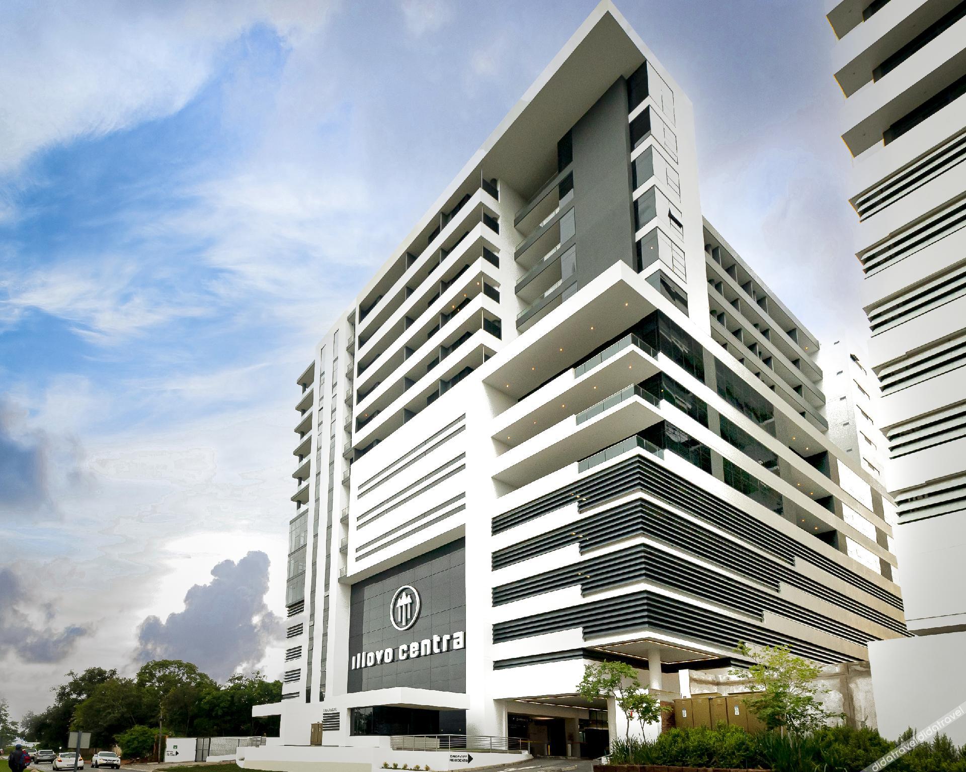 Reserved Suites Illovo 3*
