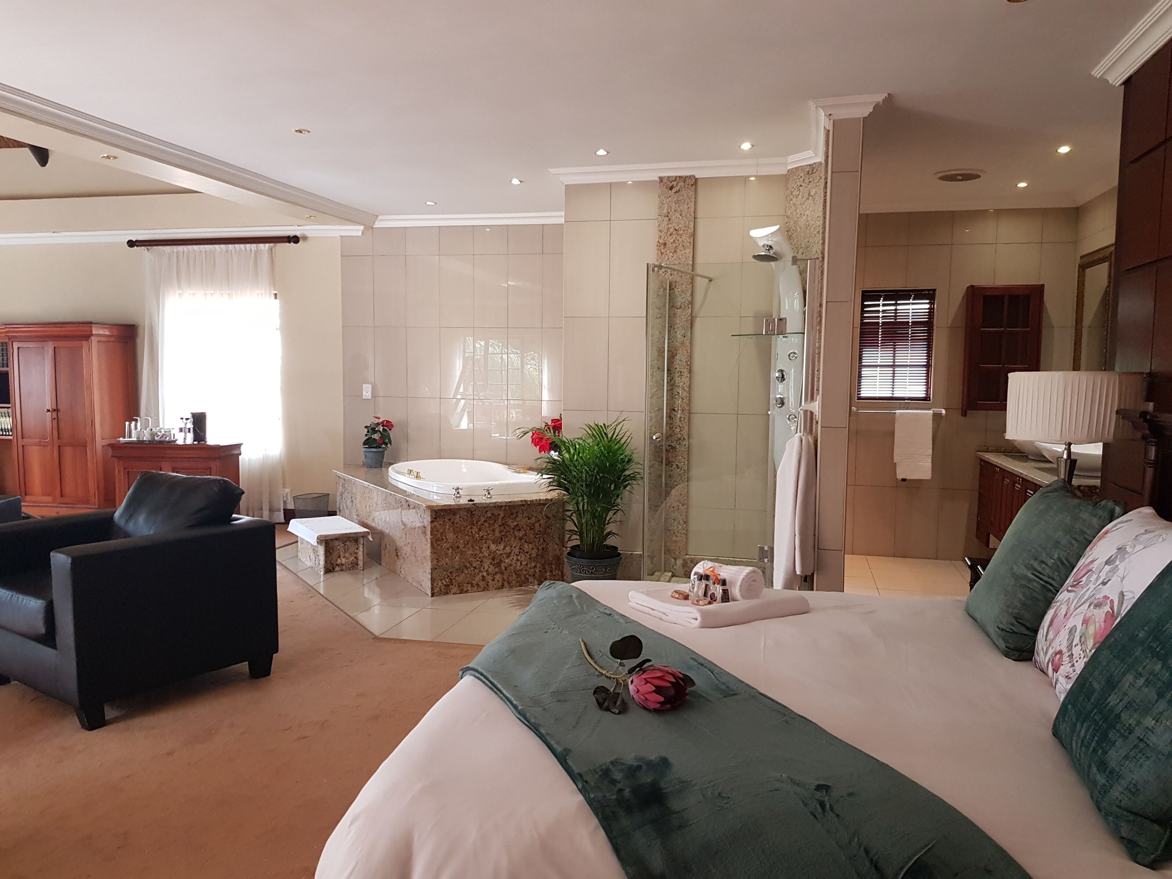 Prinshof Manor Guesthouse 3*