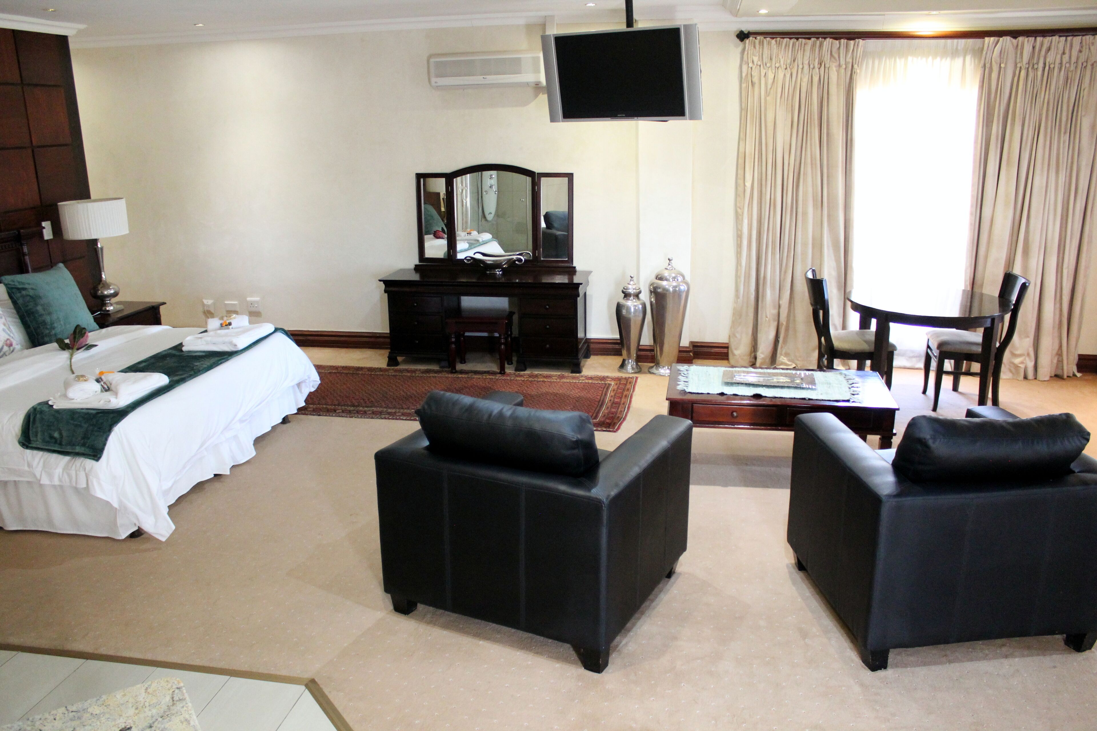 Prinshof Manor Guesthouse 3*
