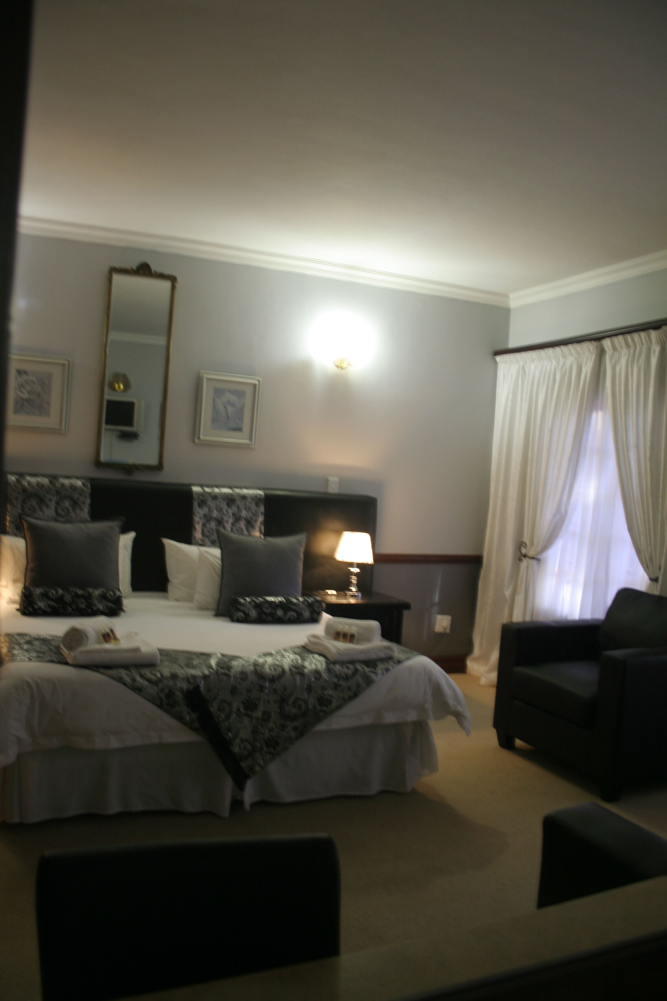 Prinshof Manor Guesthouse 3*