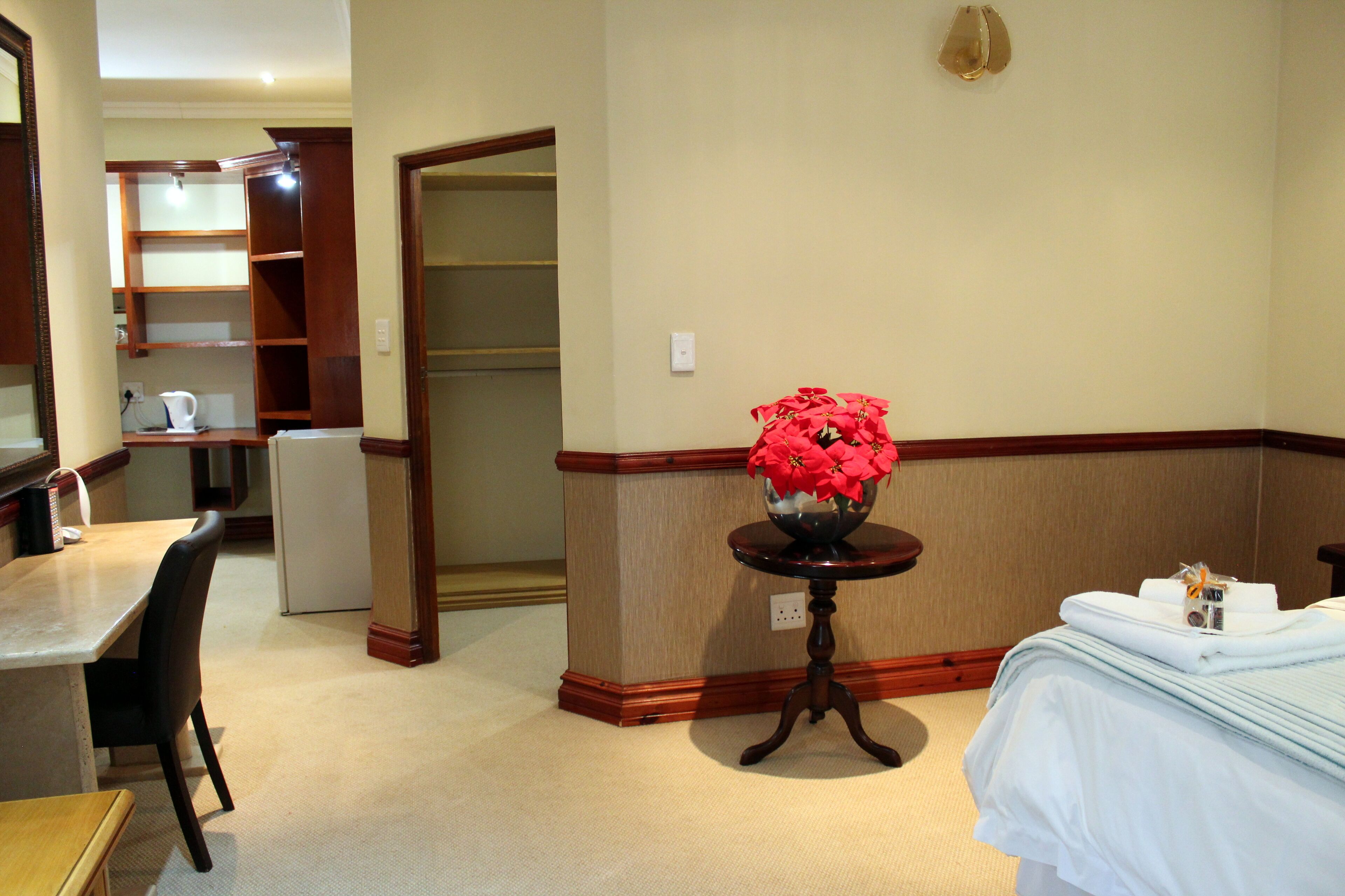 Prinshof Manor Guesthouse 3*