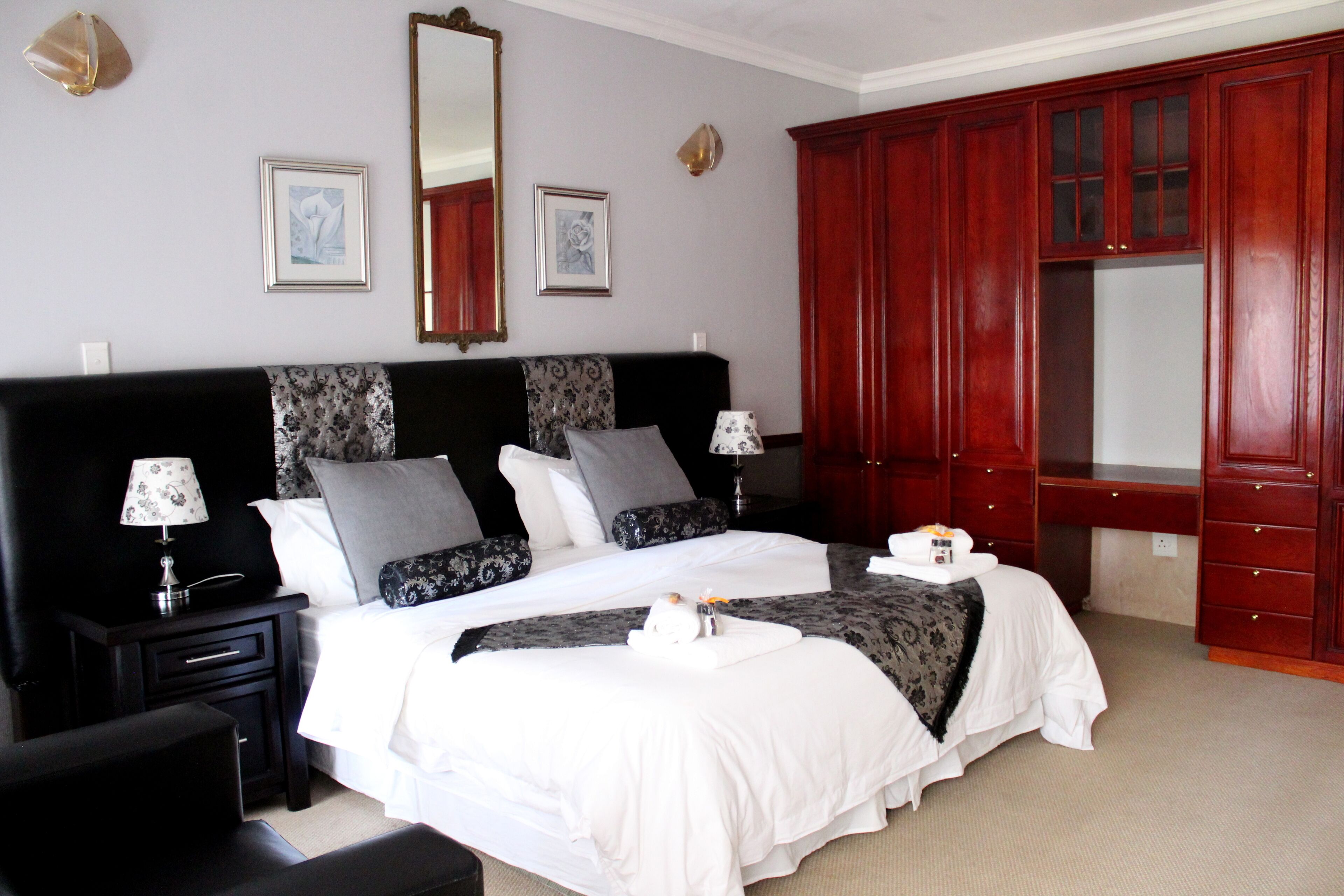 Prinshof Manor Guesthouse 3*