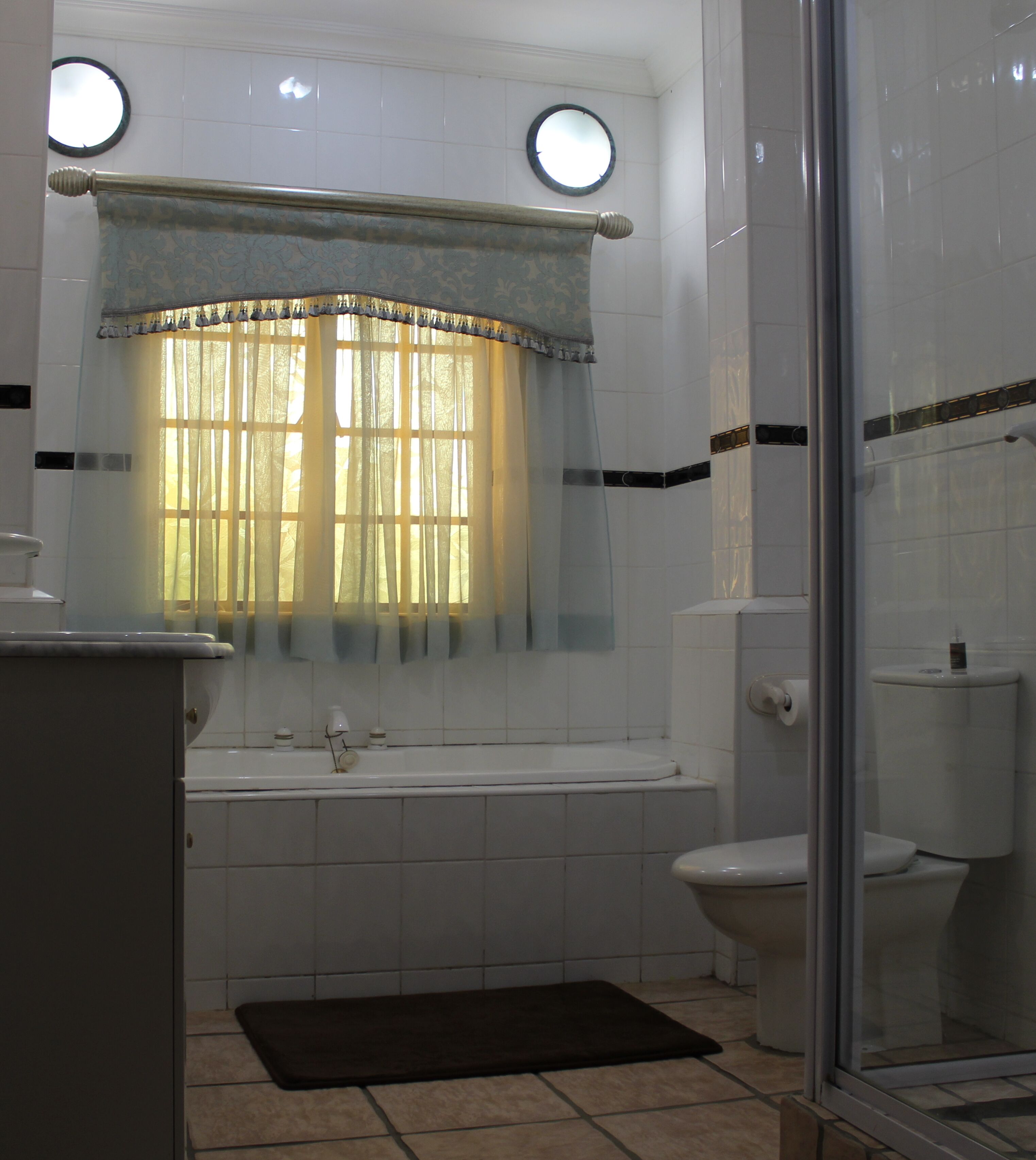 Prinshof Manor Guesthouse 3*