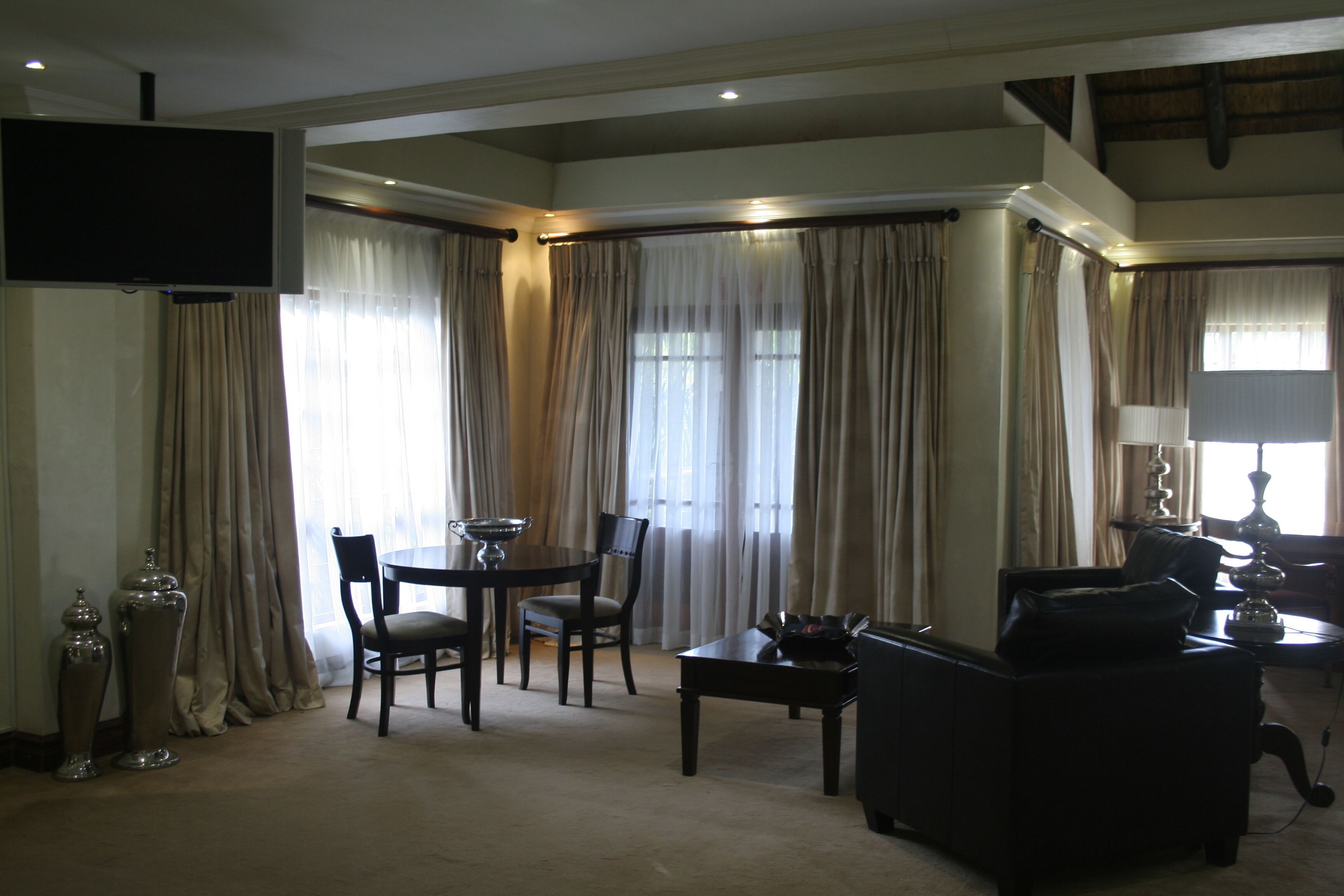 Prinshof Manor Guesthouse 3*