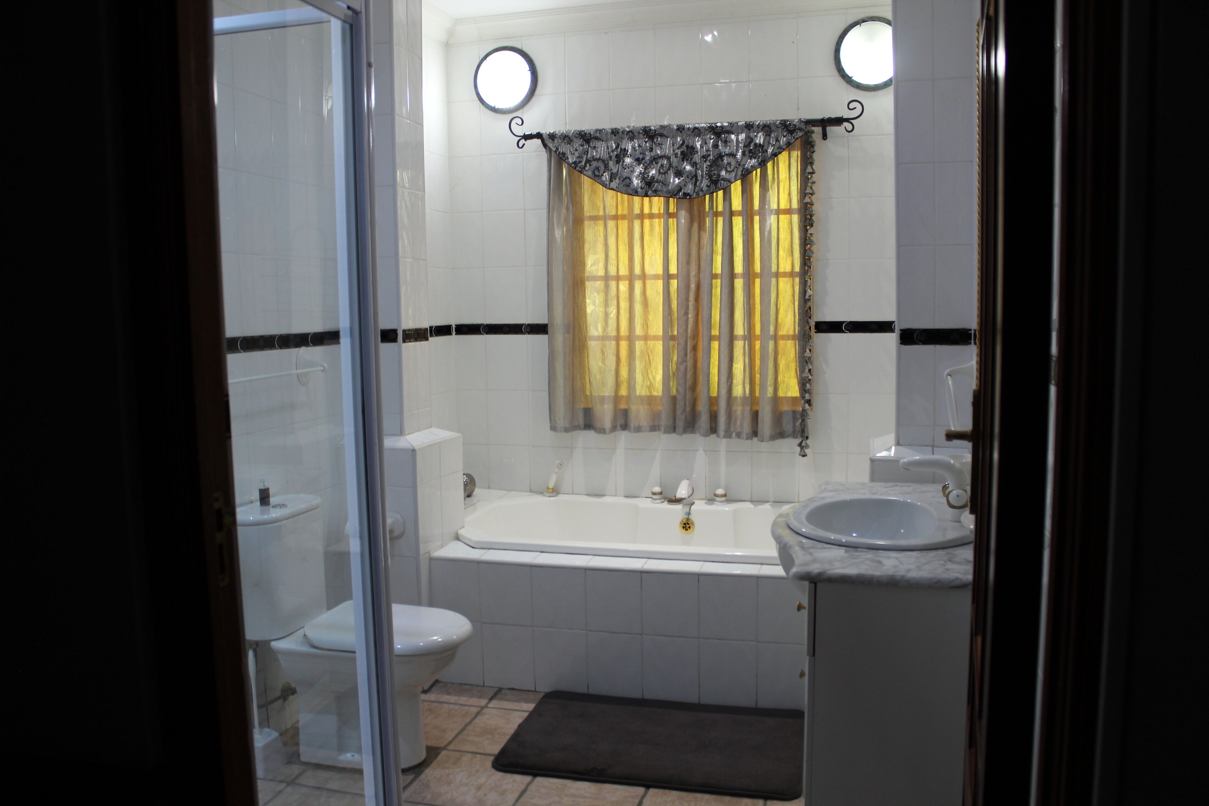Prinshof Manor Guesthouse 3*