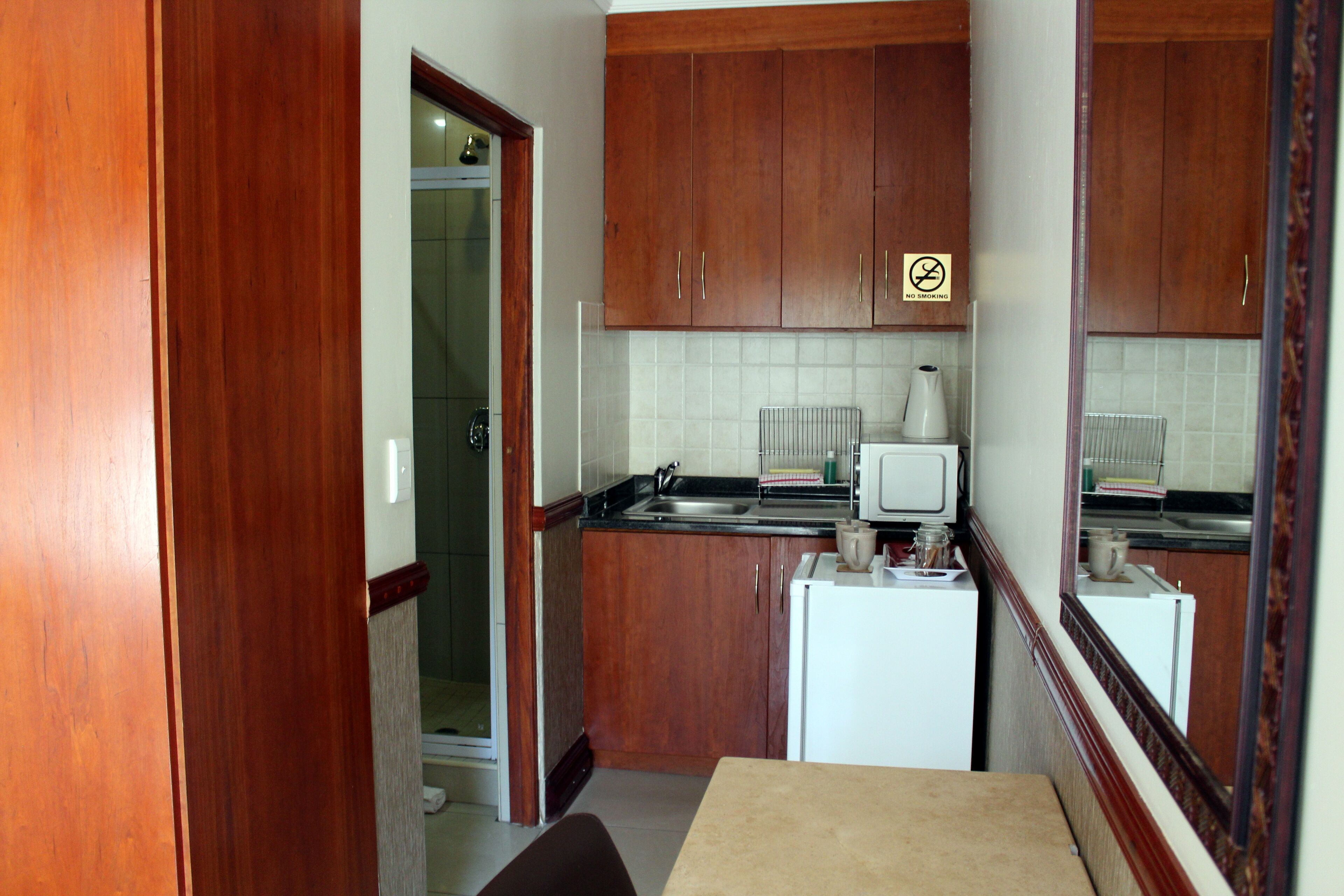 Prinshof Manor Guesthouse 3*