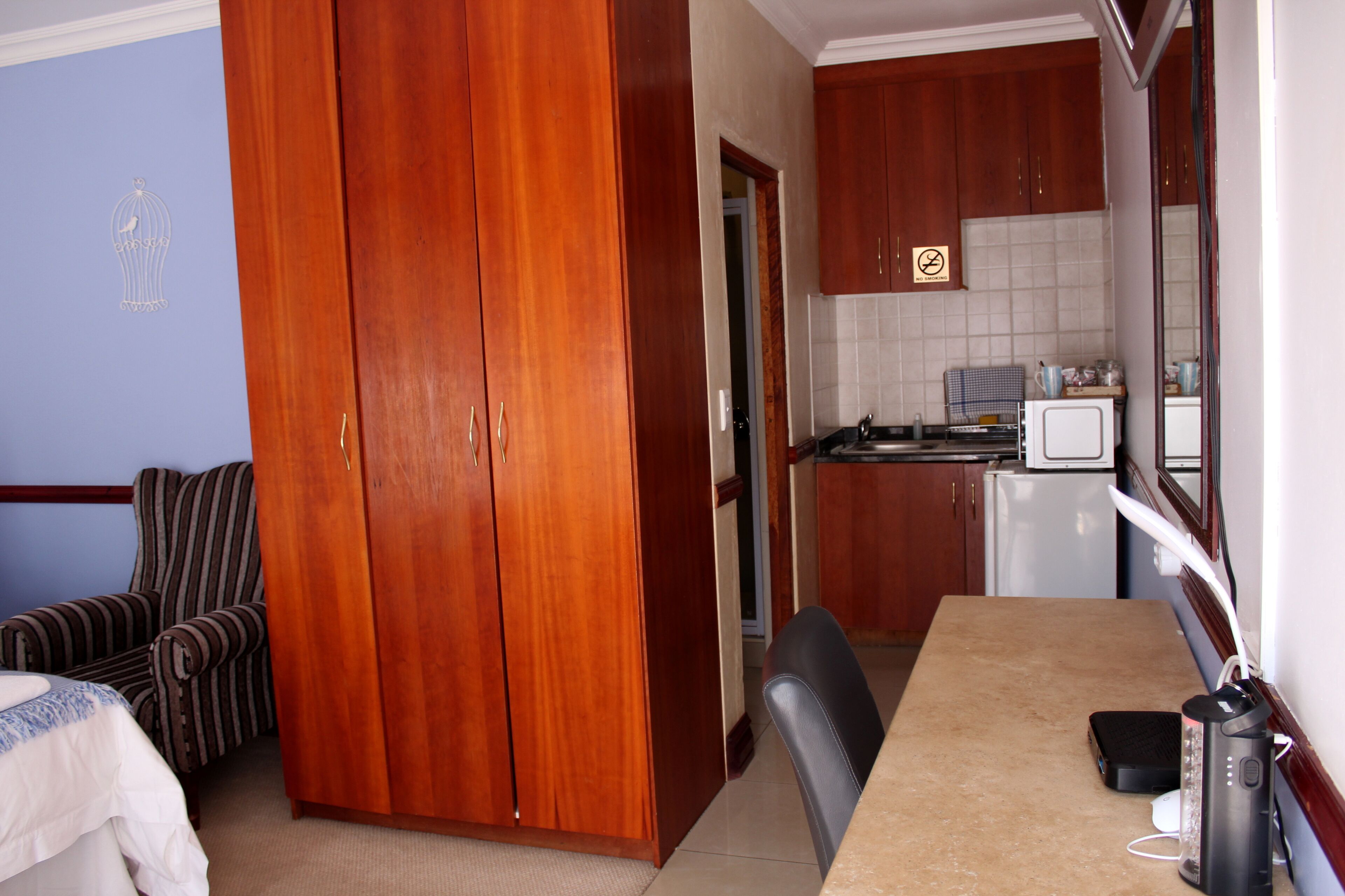 Prinshof Manor Guesthouse 3*