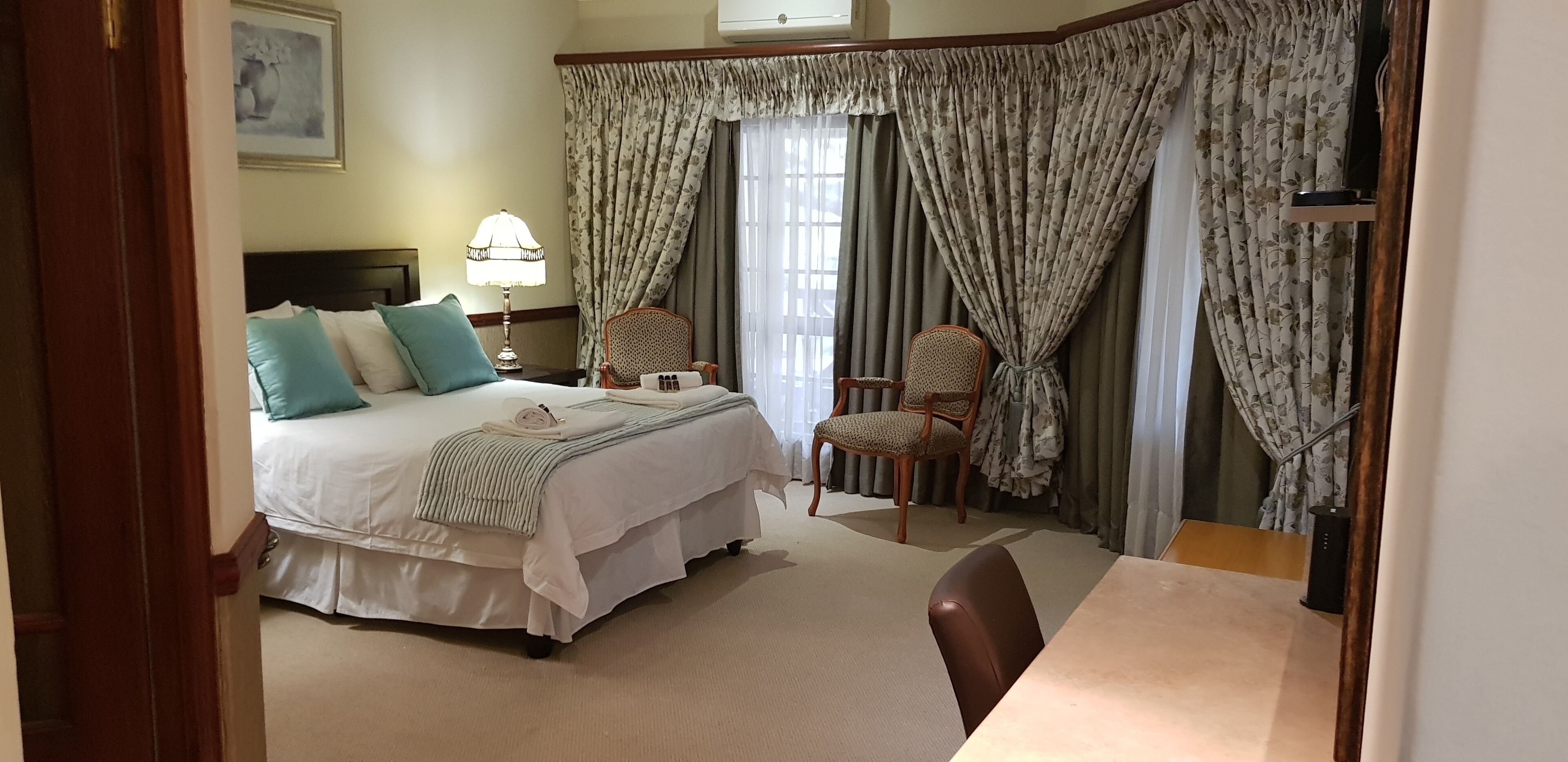 Prinshof Manor Guesthouse 3*