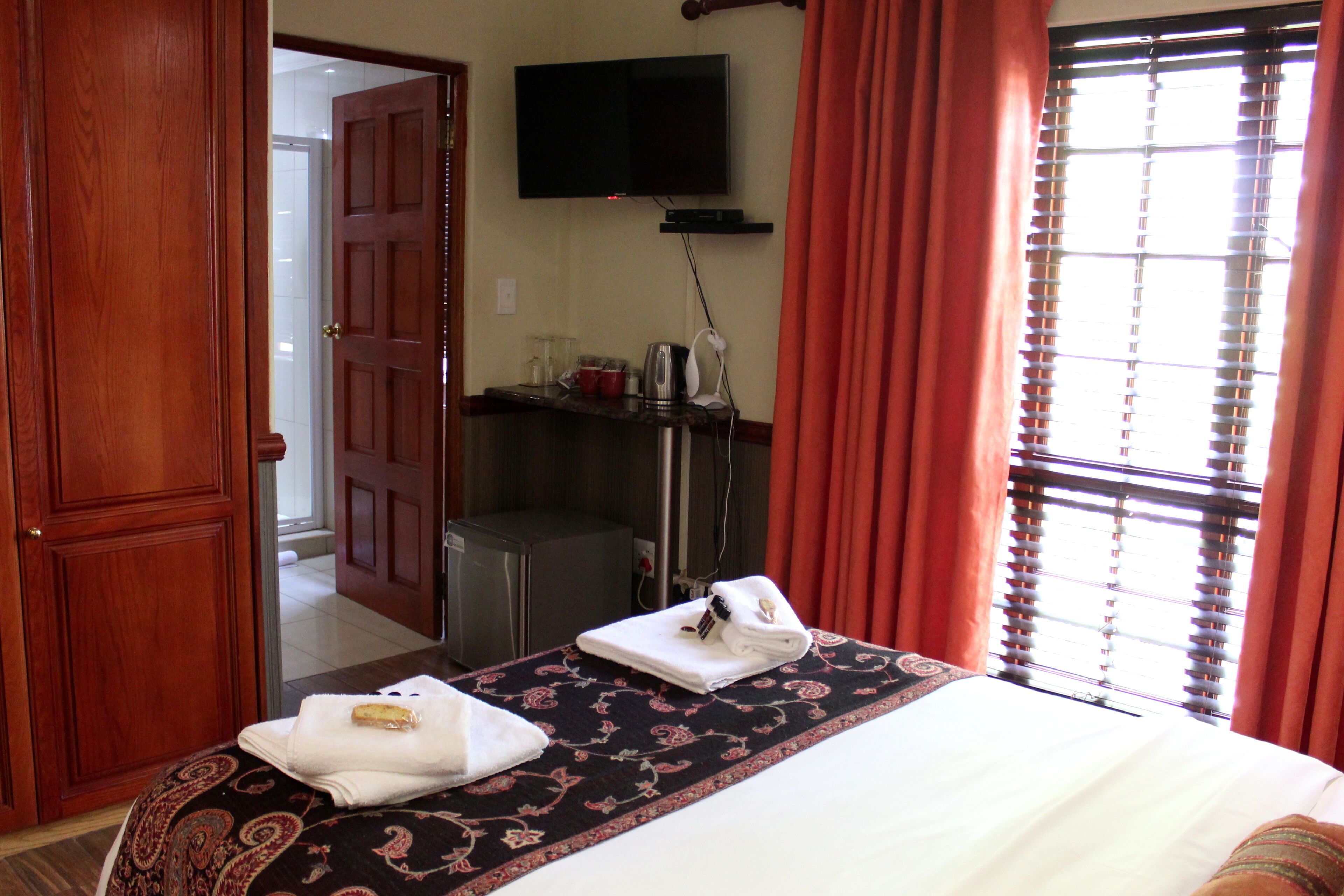 Prinshof Manor Guesthouse 3*