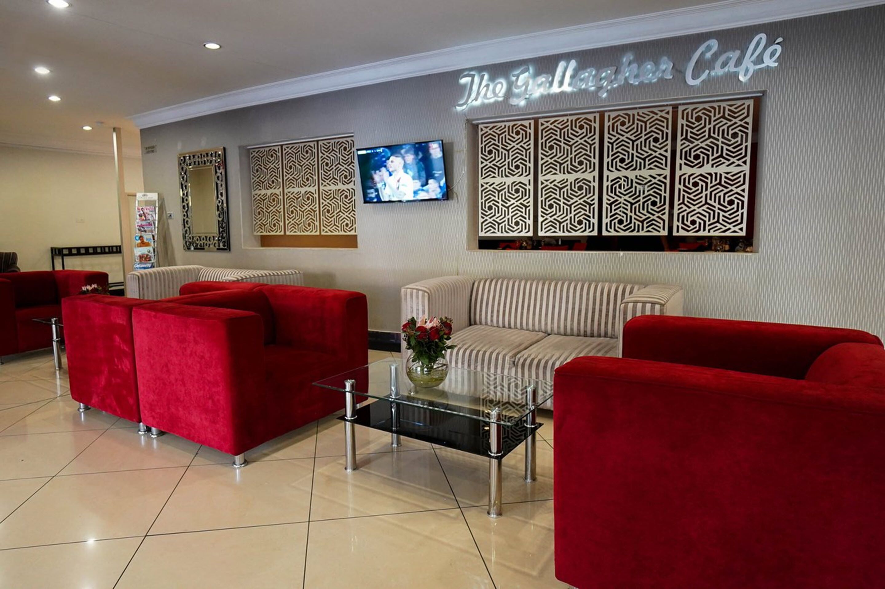 The Gallagher Hotel 3*
