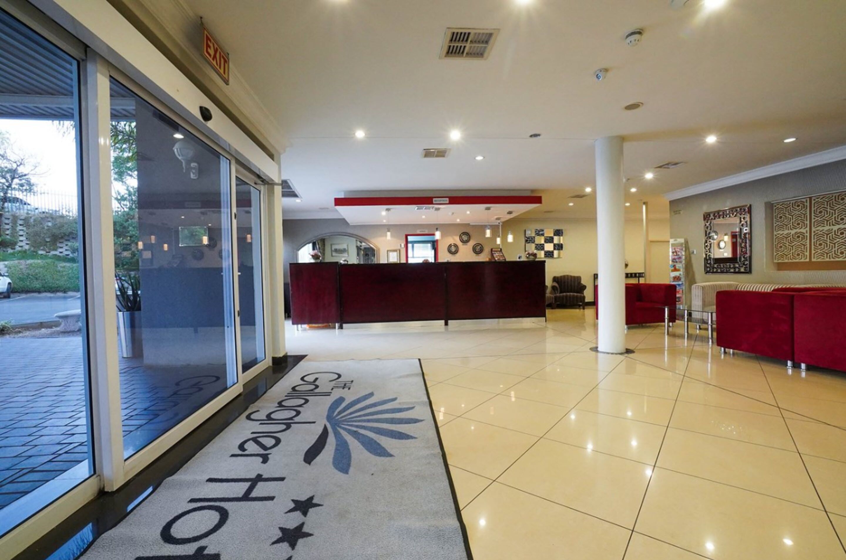 The Gallagher Hotel 3*