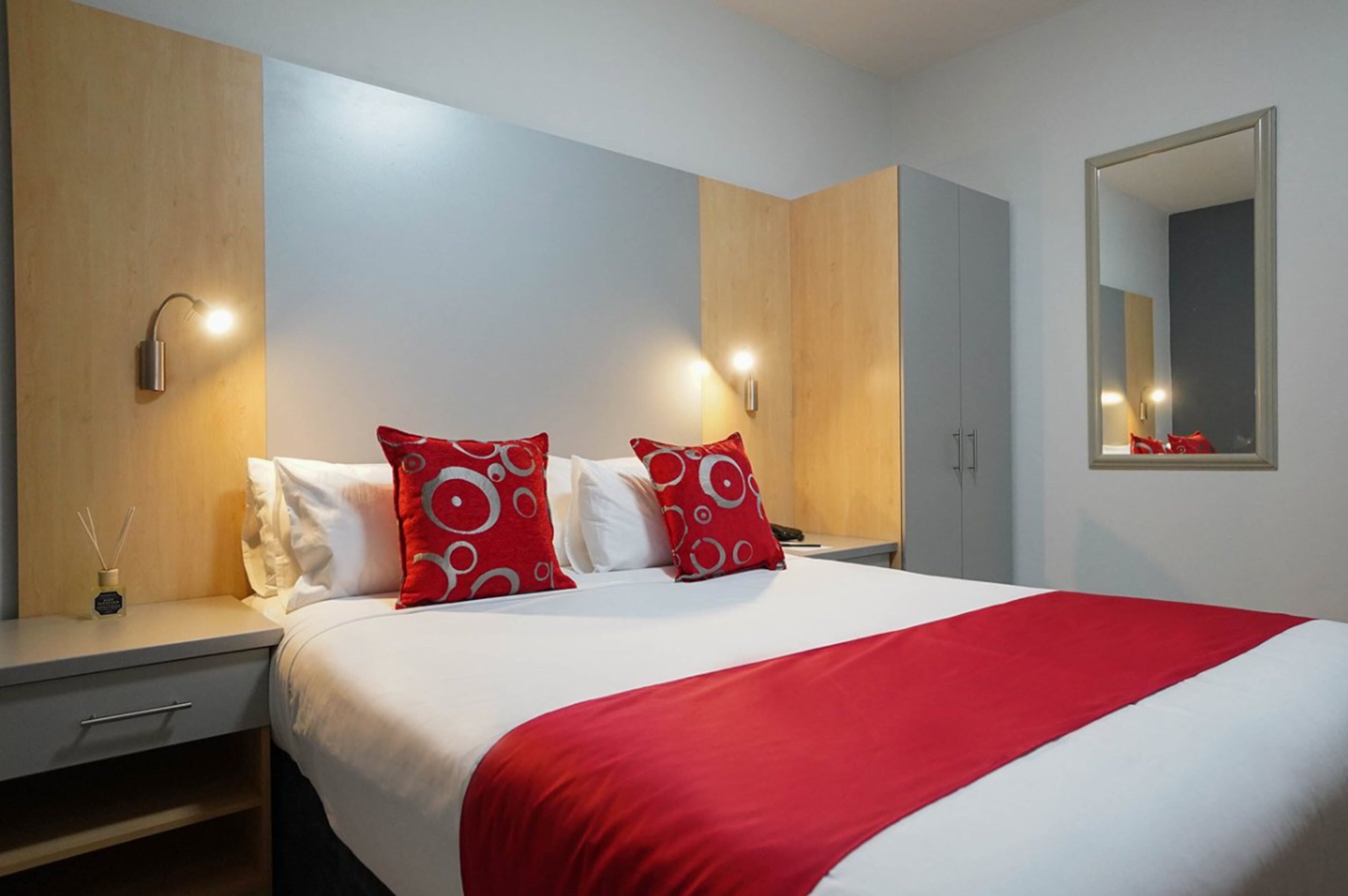 The Gallagher Hotel 3*