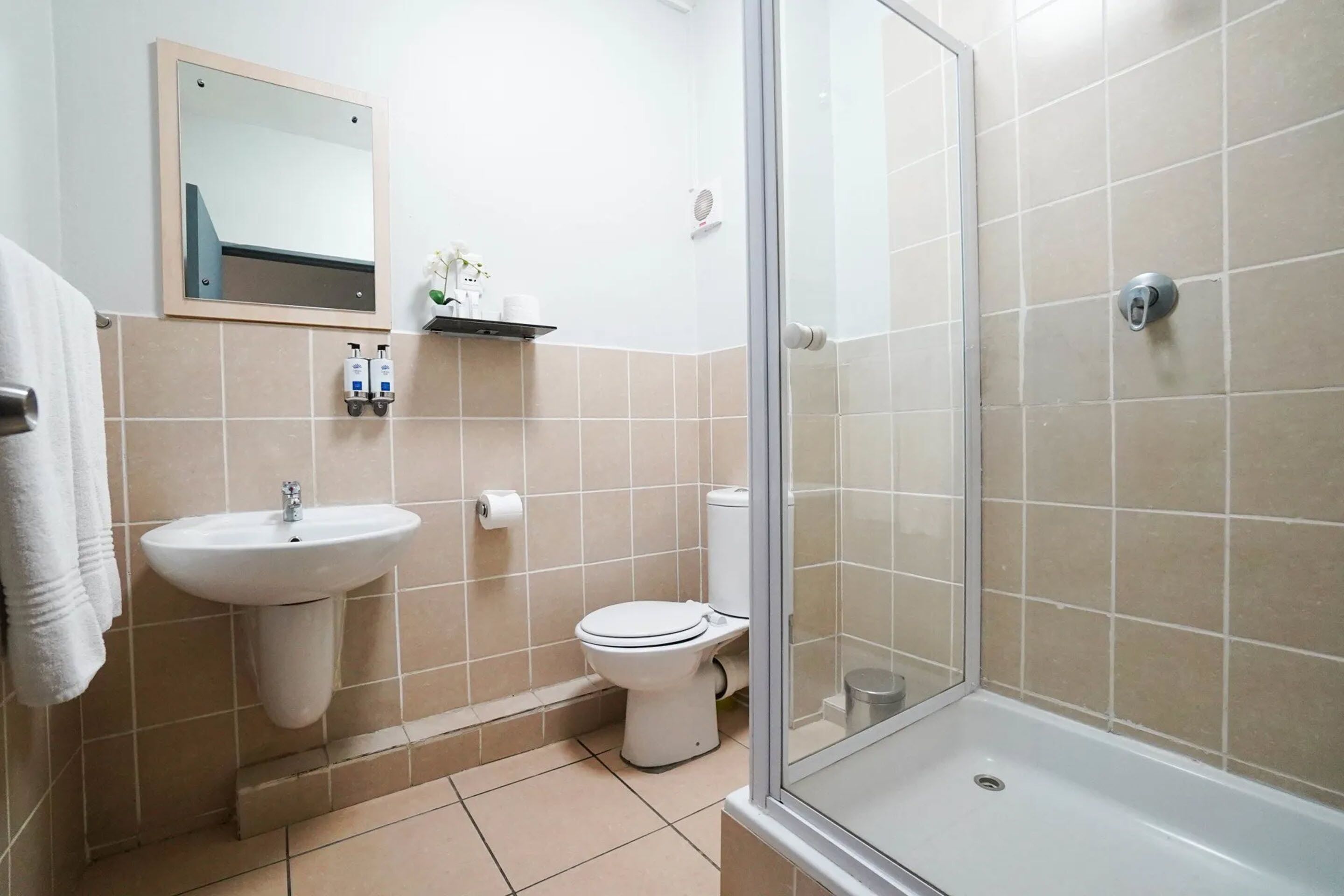 The Gallagher Hotel 3*
