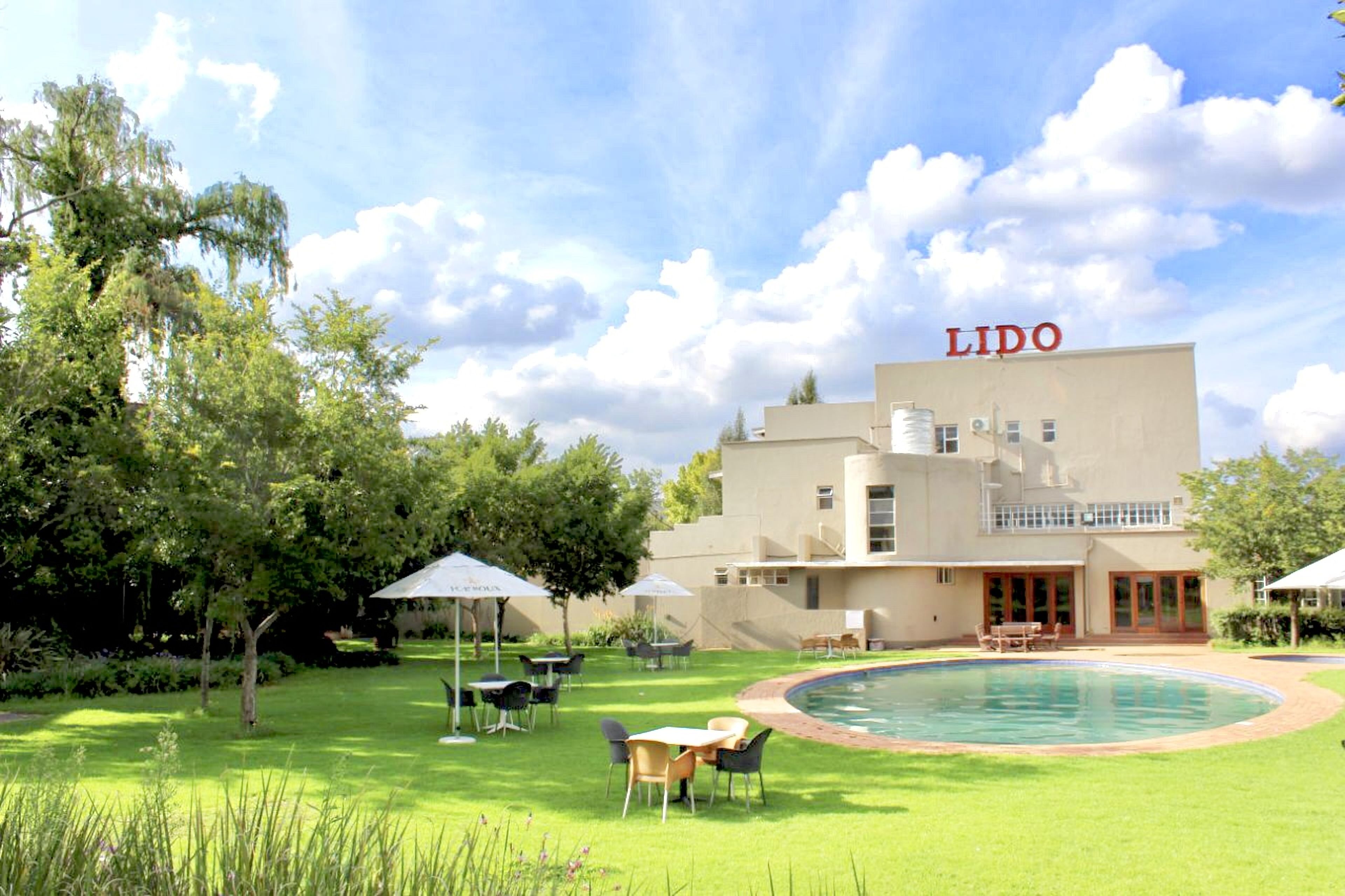 Lido Hotel 3*