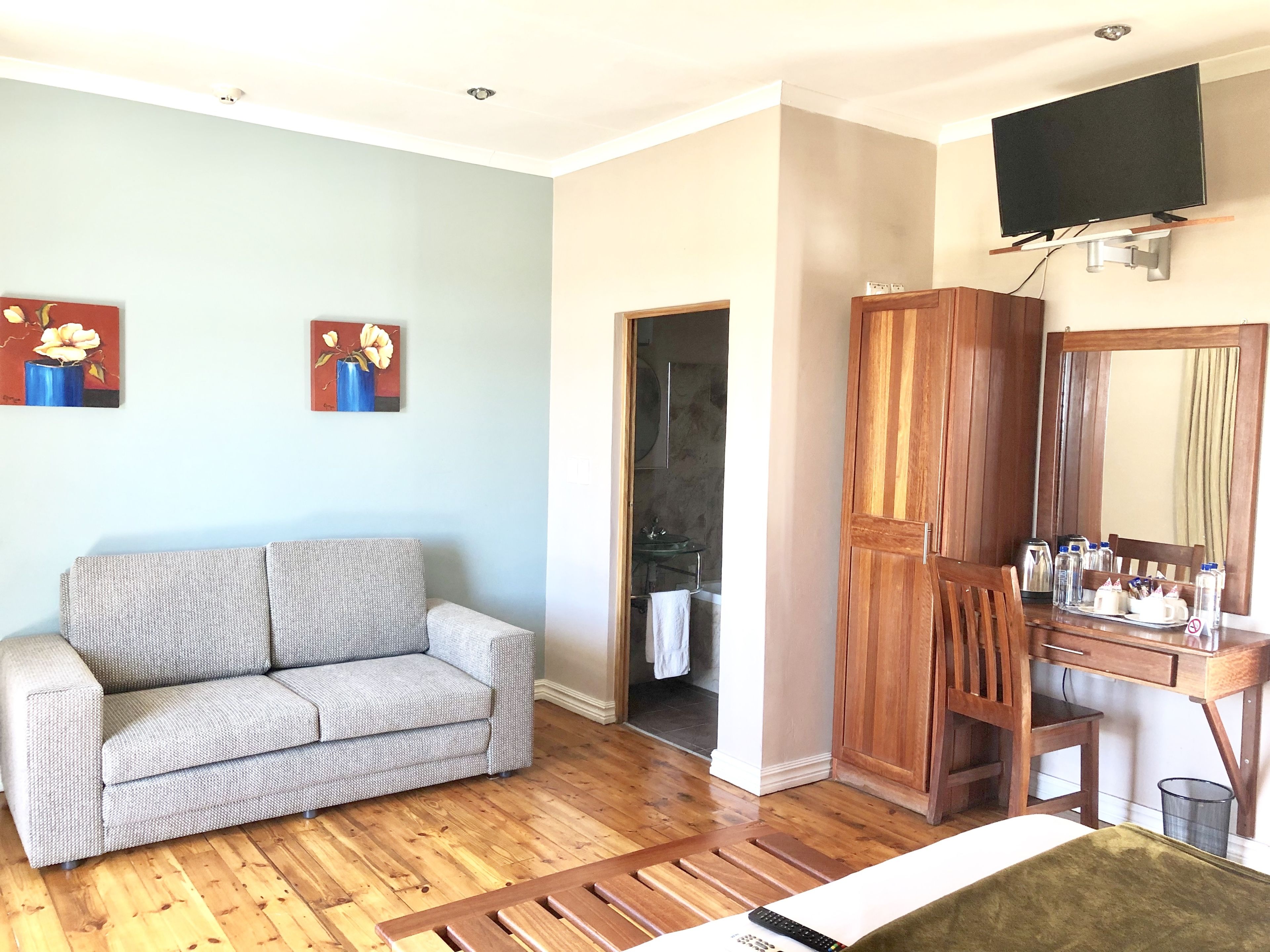 Lido Hotel 3*