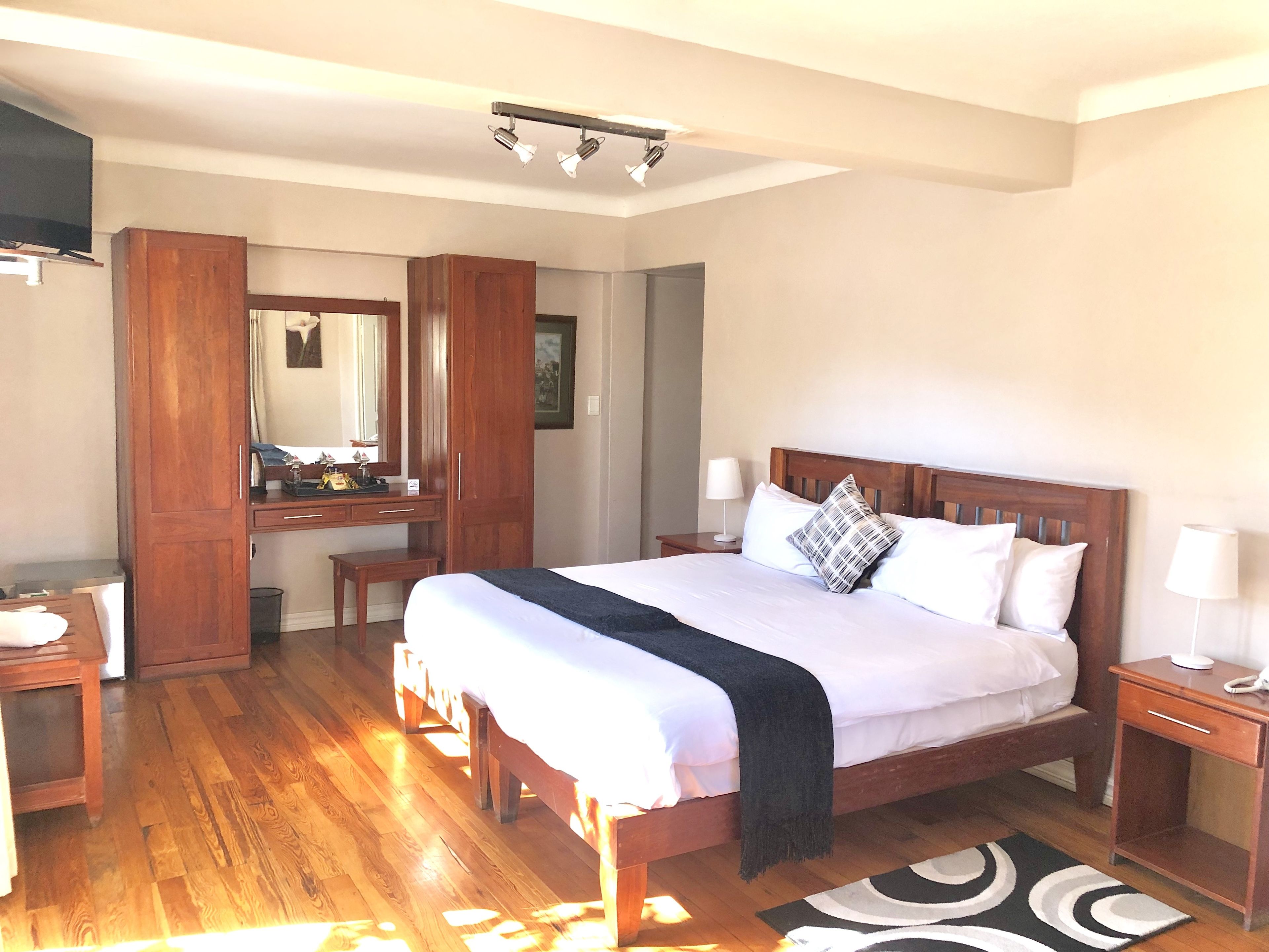Lido Hotel 3*